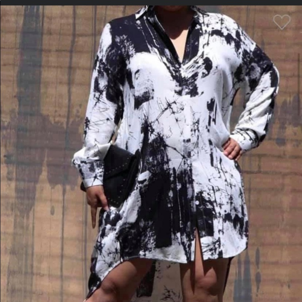 High low black and white dress with buttons down the front